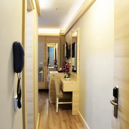 Park Royal Alkhaleej Otel *